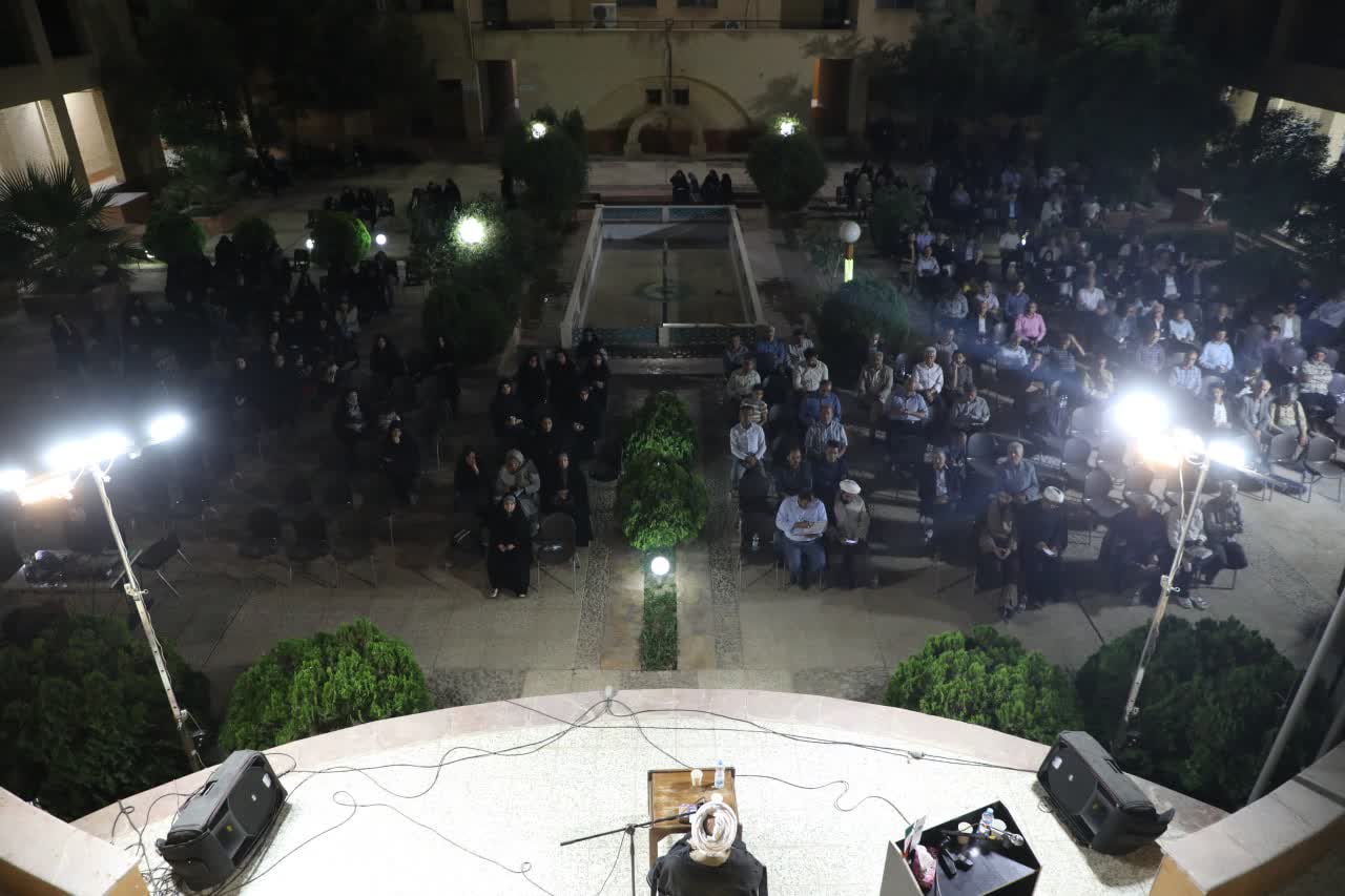 ویژه برنامه شهادت امام جواد(ع) با سخنرانی         آیت الله سروش محلاتی